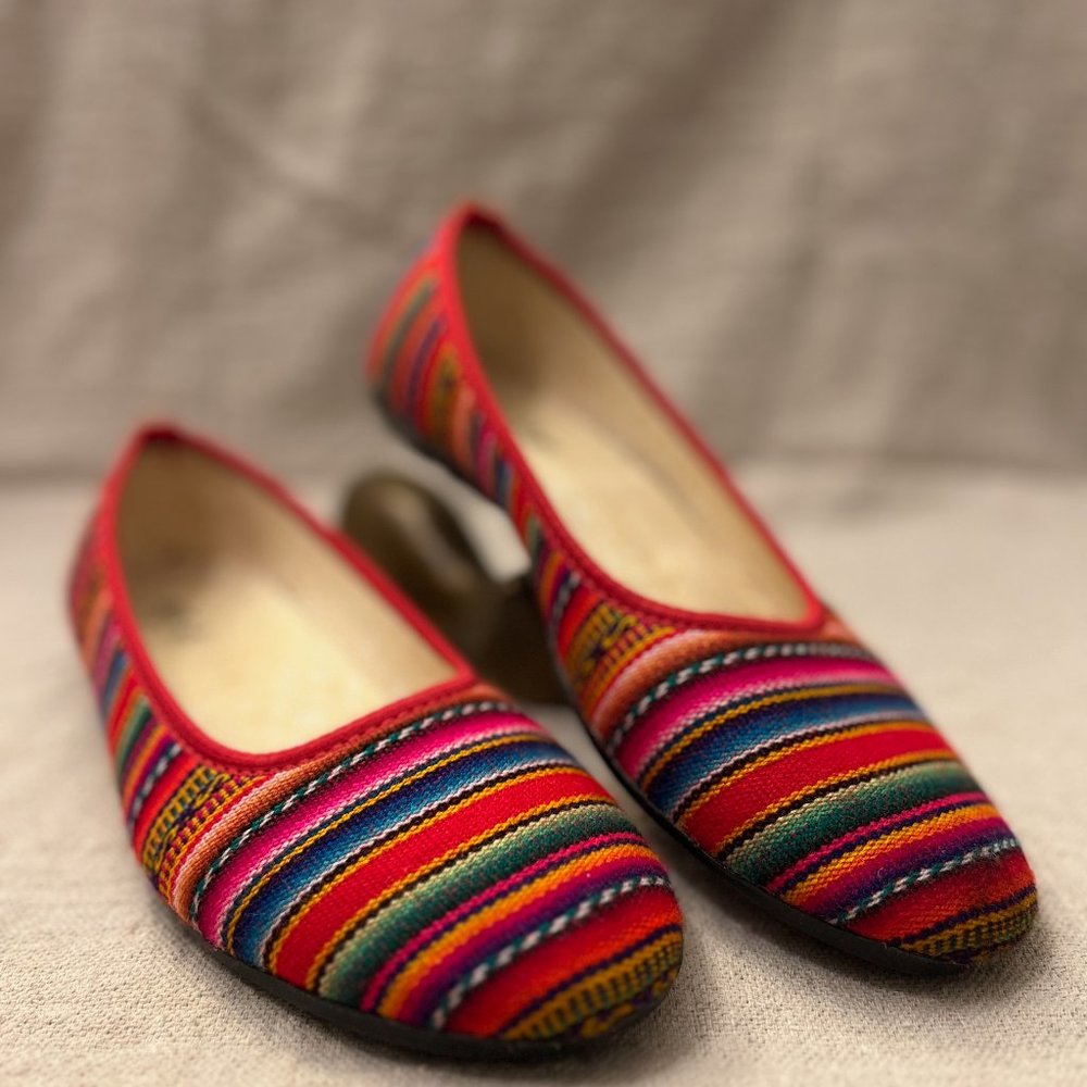 Peruvian Ballet Flats - Women's 9/40